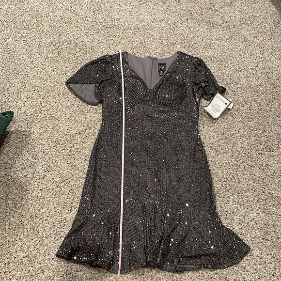 Nightway Sequin Evening/Cocktail Dress - Picture 13 of 16